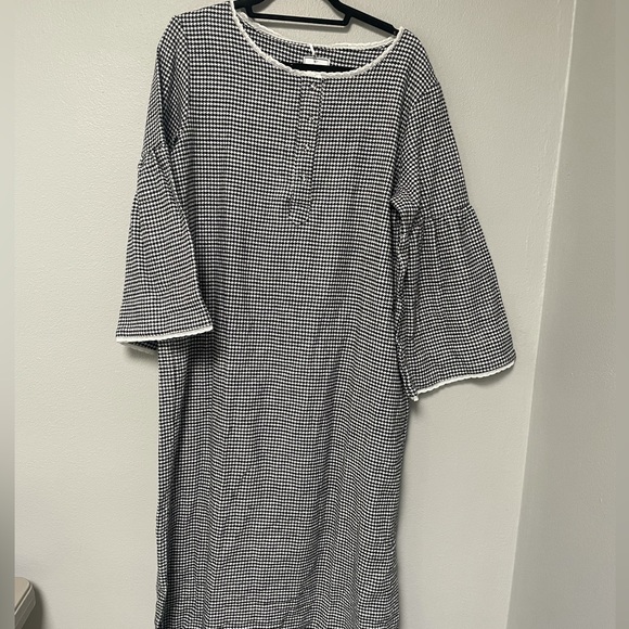 Bloomingdale's Intimates & Sleepwear Nwt Petite Plume Houndstooth